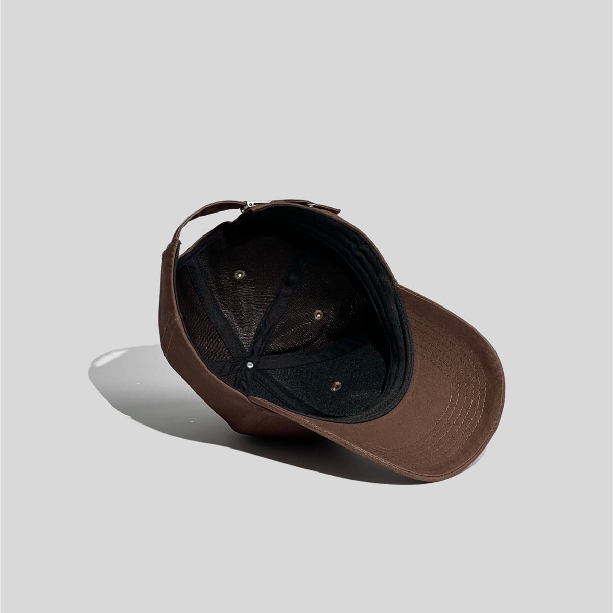 C-shaped Baseball Cap