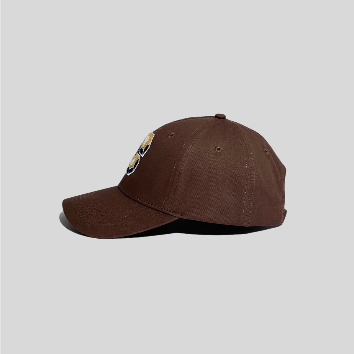 C-shaped Baseball Cap