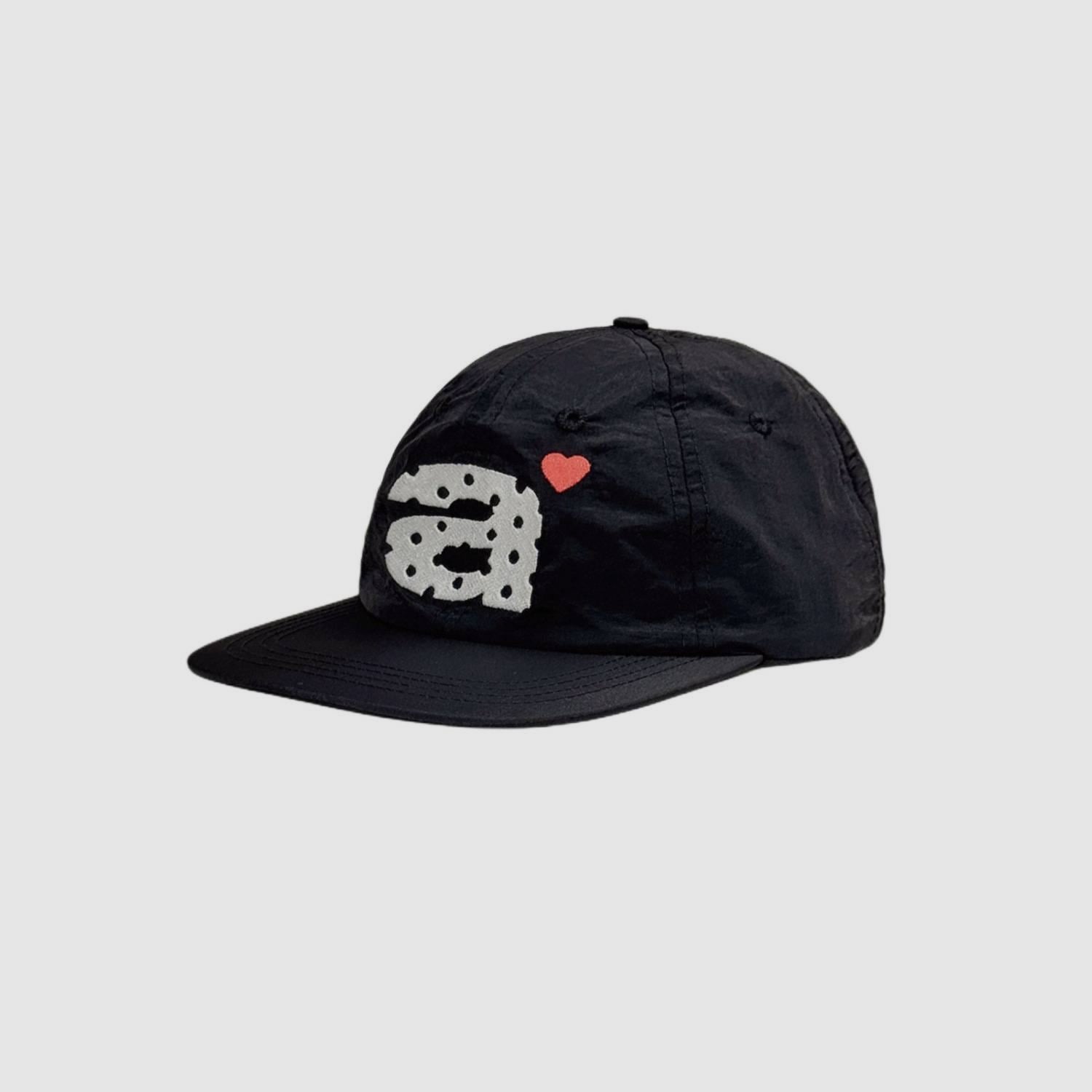 Summer quick-drying breathable love embroidered baseball cap