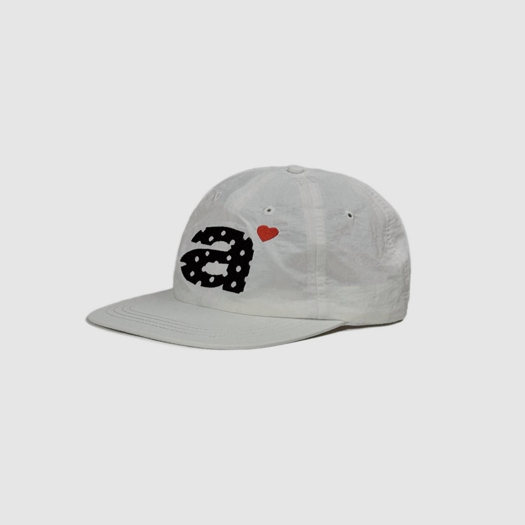 Summer quick-drying breathable love embroidered baseball cap