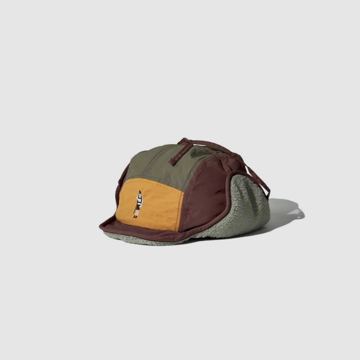 Retro Color Matching Warm Trapper
