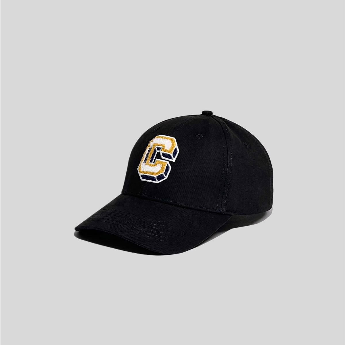 C-shaped Baseball Cap